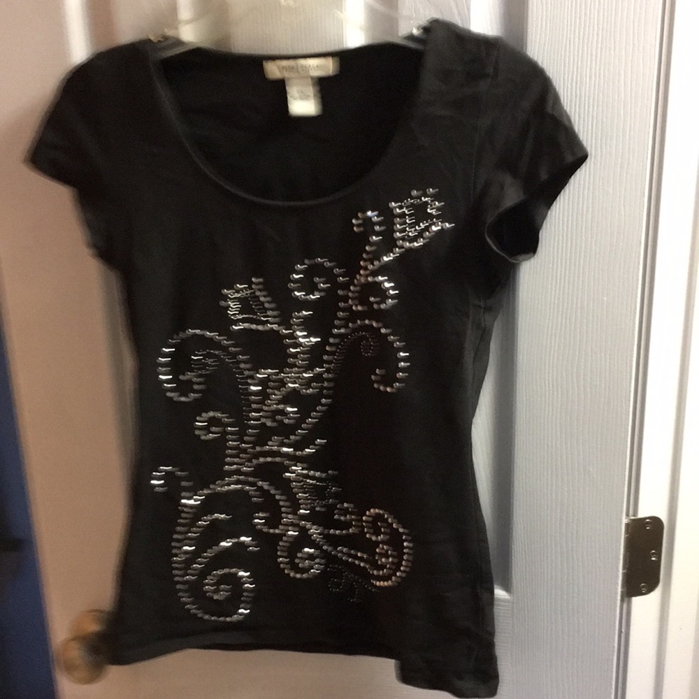 White House Black market embellished T size xs